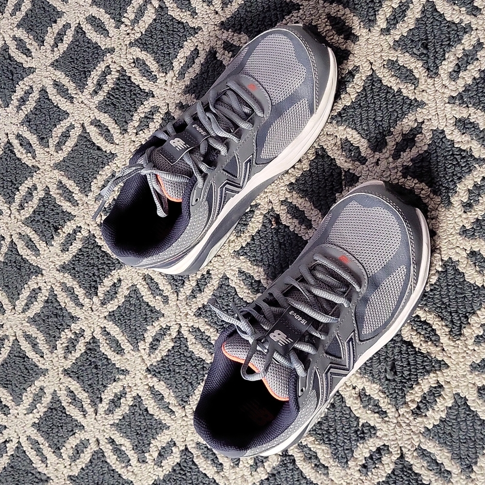 WIDE New Balance Women’s 1540v3 RUNNING TRAINERS Motion Control Grey W1540GD3